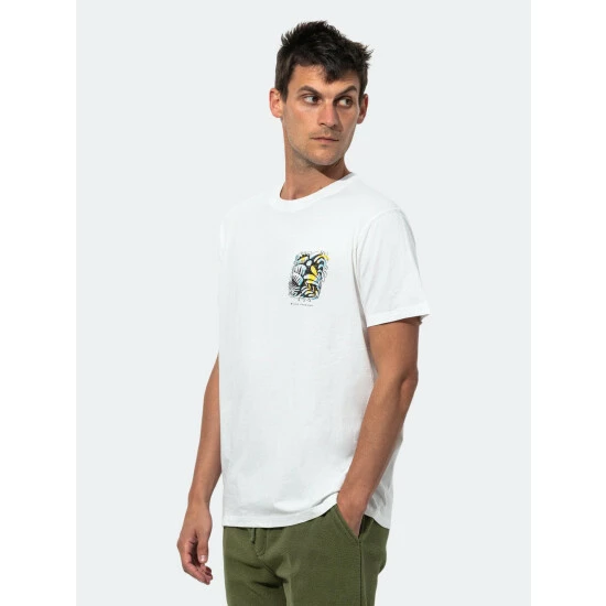 Banks Journal Postcard Classic Tee Shirt T-Shirts Off White 5 Banks Journal Postcard Classic Tee Shirt T-Shirts Off White - Image 3