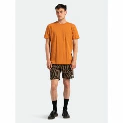 Banks Journal Primary Classic Tee Shirt Tops Tobacco -Banks Journal store unnamed file 1735
