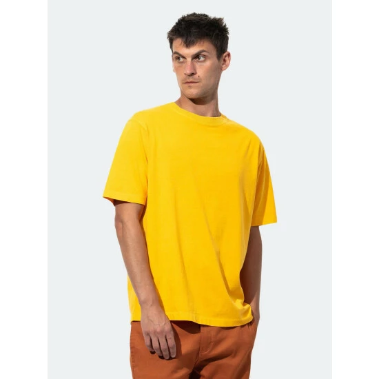 Banks Journal Primary Trader Tee Shirt T-Shirts Honey 6 Banks Journal Primary Trader Tee Shirt T-Shirts Honey - Image 4