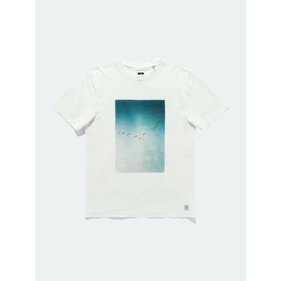 Banks Journal Zak Bush Birds Tee Shirt Tops Off White 3 Banks Journal Zak Bush Birds Tee Shirt Tops Off White
