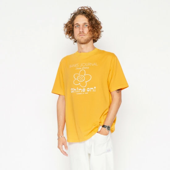 Banks Journal Shine On Trader Tee T-Shirts Pineapple 5 Banks Journal Shine On Trader Tee T-Shirts Pineapple - Image 3