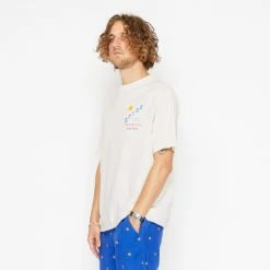 Banks Journal Oasis Trader Tee T-Shirts Off White 9 Banks Journal Oasis Trader Tee T-Shirts Off White -Banks Journal store unnamed file 396
