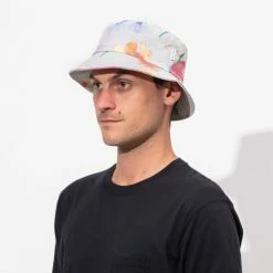 Alternative view of Banks Journal Fluer Bucket Hat Hats Bone